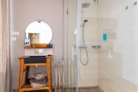 Studio Chic Avec Salon Et Terrasse Privee Daire Tourcoing Dış mekan fotoğraf